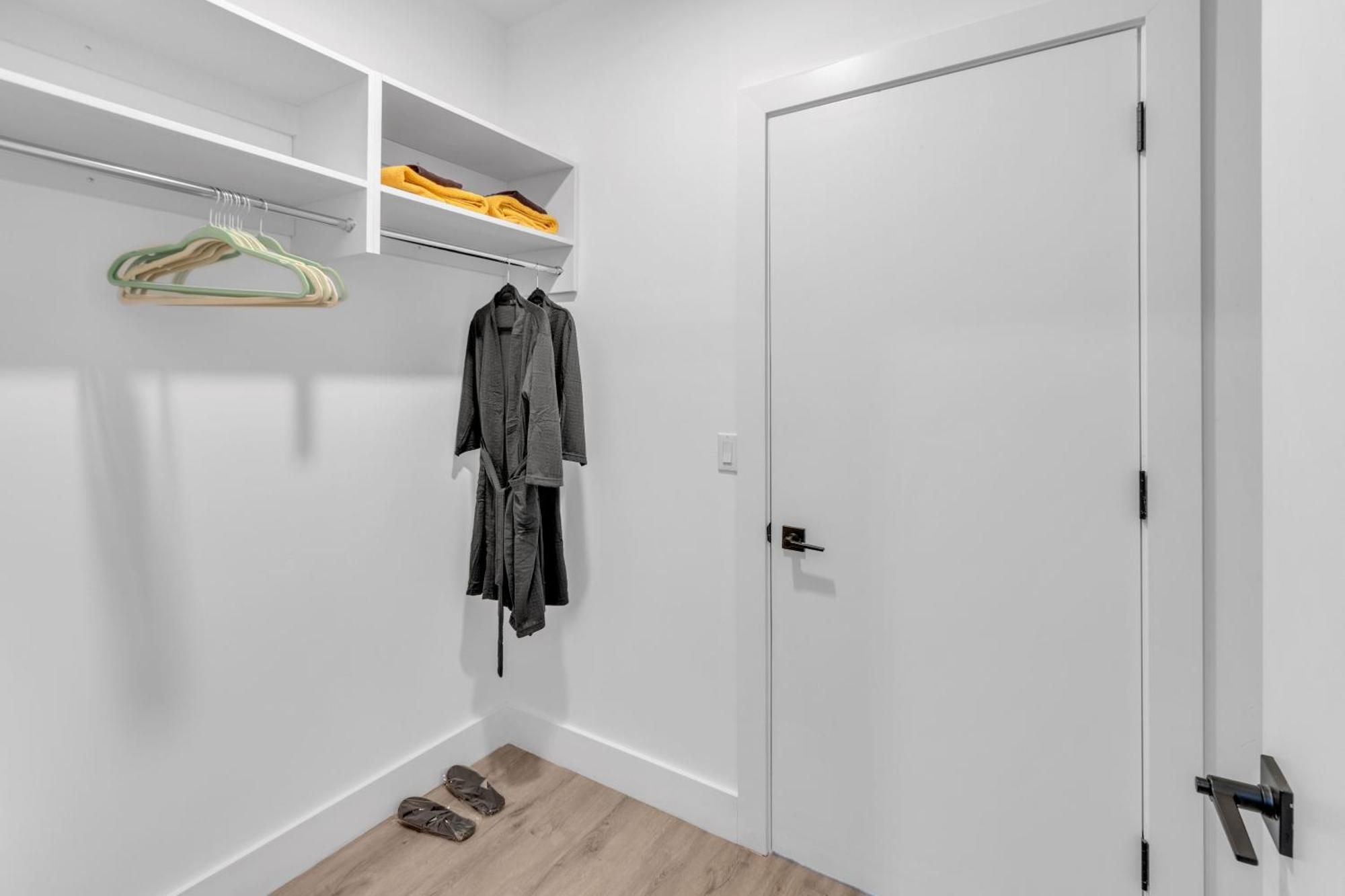 شقة Royal Oasis Indoor Pool, Free Parking, Near Nyc إليزابيث المظهر الخارجي الصورة